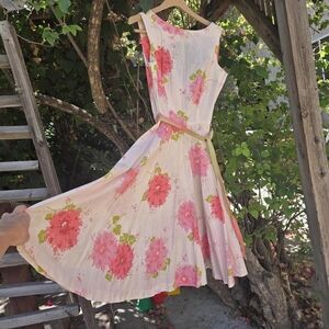 Vintage 60s Floral Sleeveless Dress